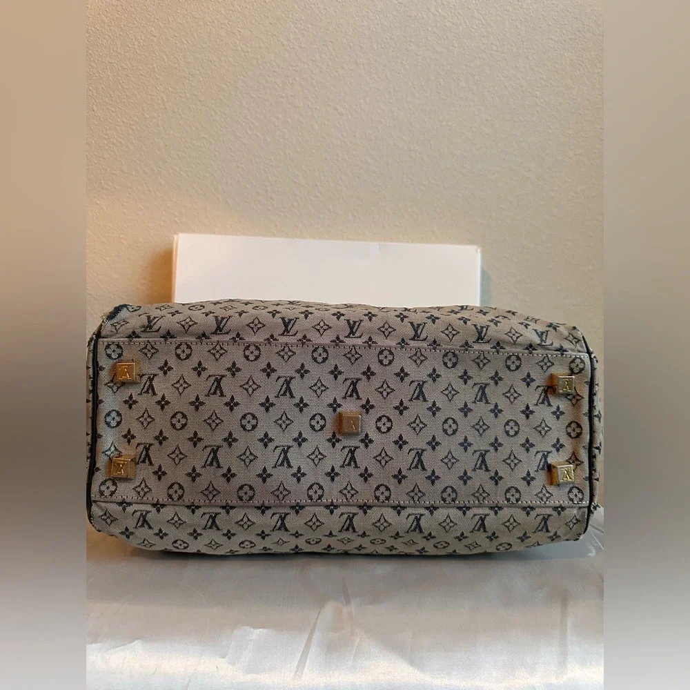 Louis Vuitton Josephine GM Mini Lin Boston style Handbag - Picture 11 of 17